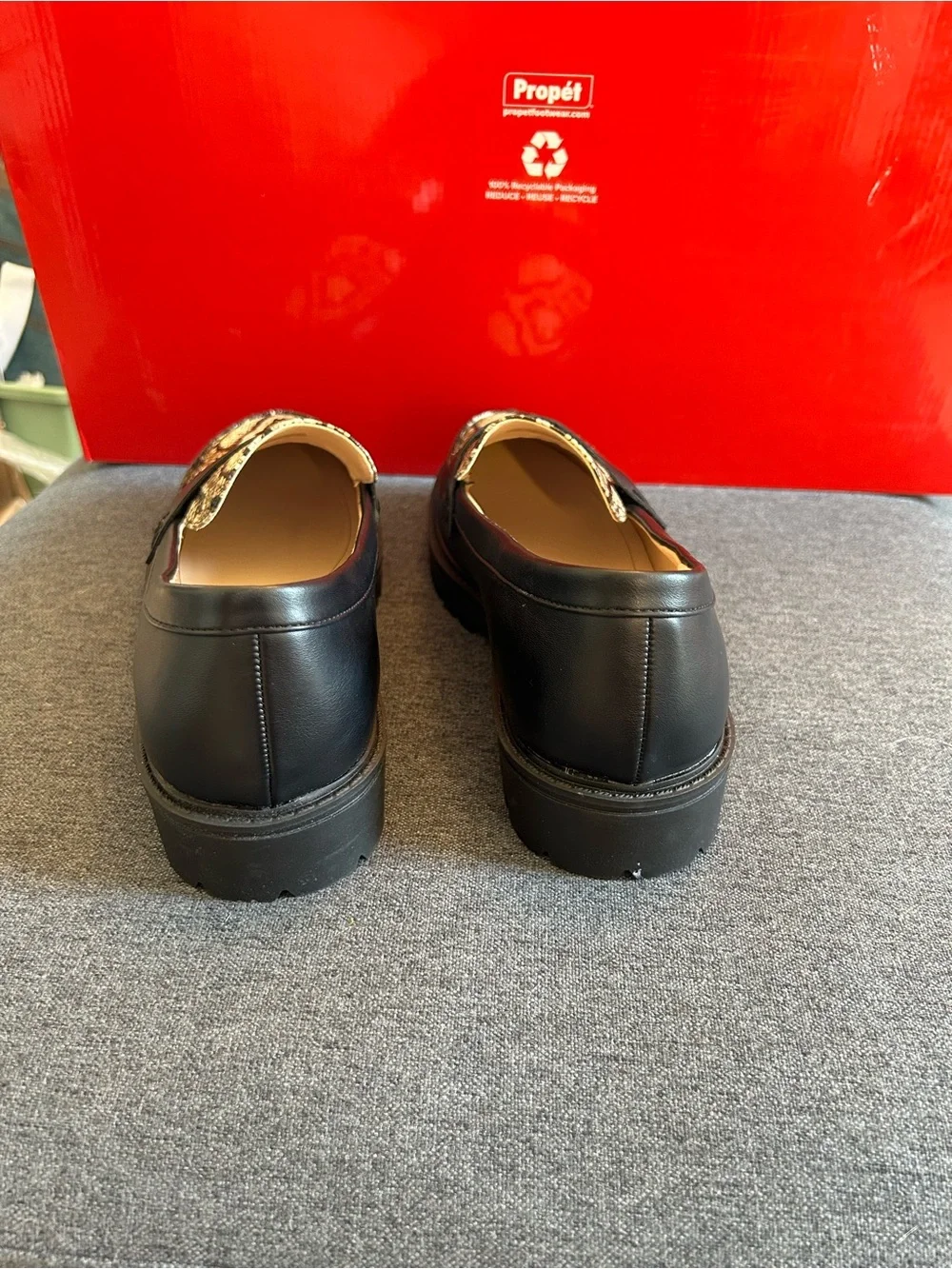 Journee Collection Kenly Penny Loafer black crocodile faux leather size 12